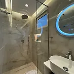 Grey Stone * Αργυρόκαστρο