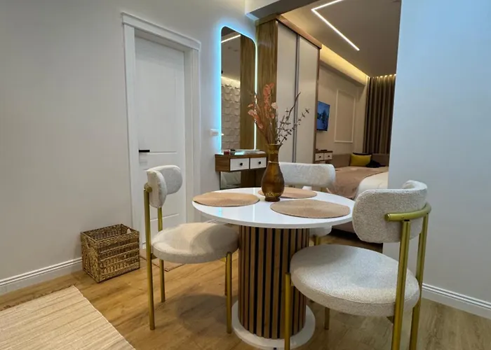 Silver Stone * Gjirokastër